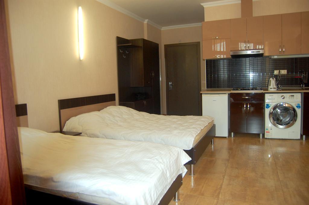 Irina Apartment 1 Batumi Esterno foto